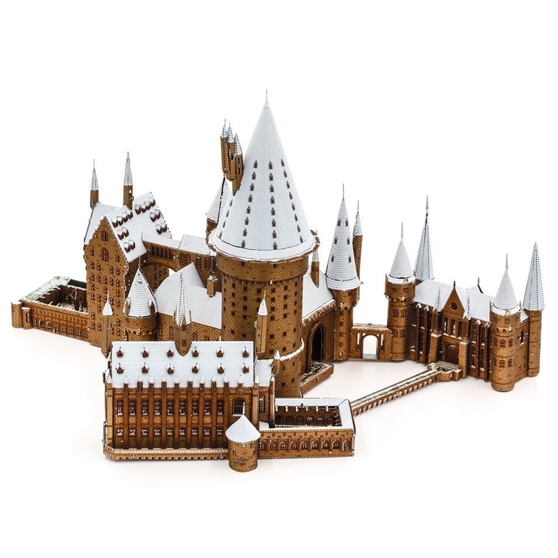 Metal Earth - ICONX - Hogwarts in Snow