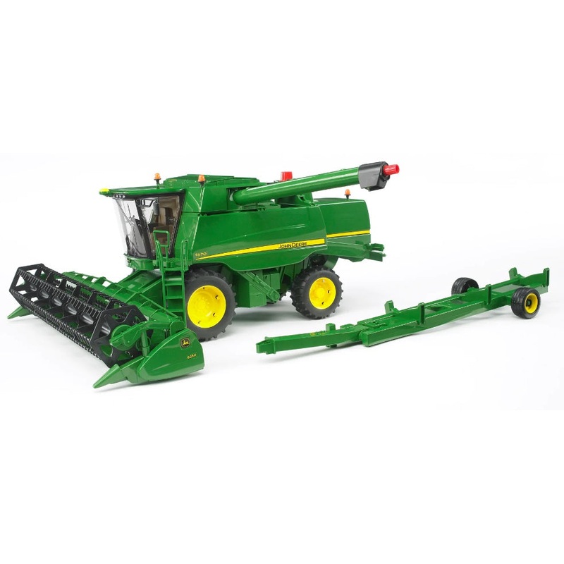 John Deere Combine Harvester T670i