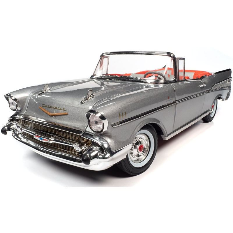1/18 1957 Chevrolet Bel Air Convertible