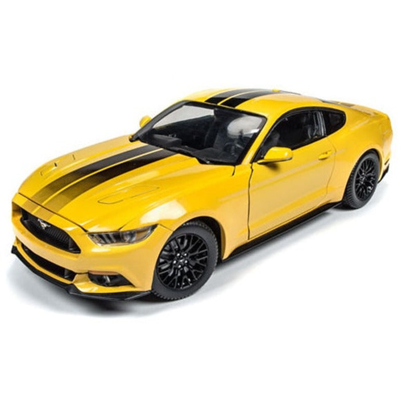 1/18 2016 Ford Mustang GT in Triple Yellow