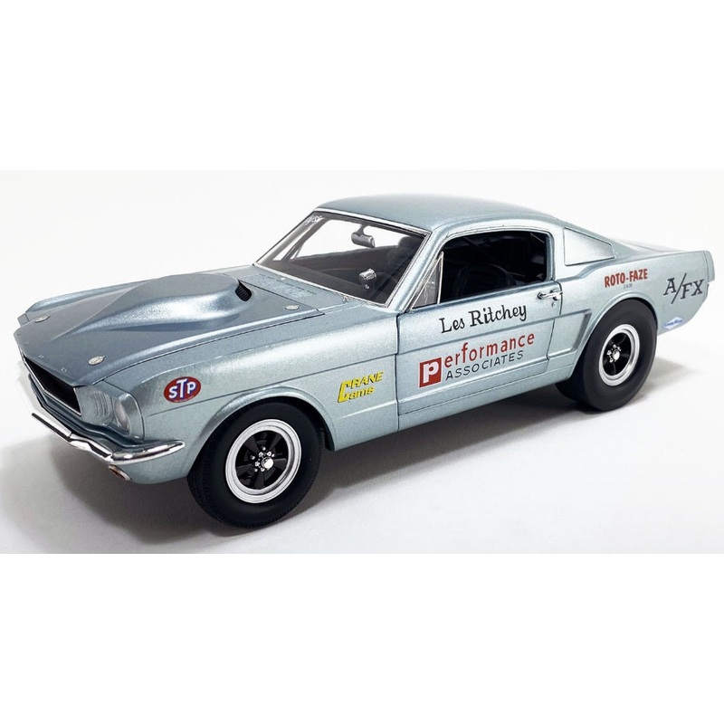 1/18 1965 Ford Mustang A/FX - LES Ritchey