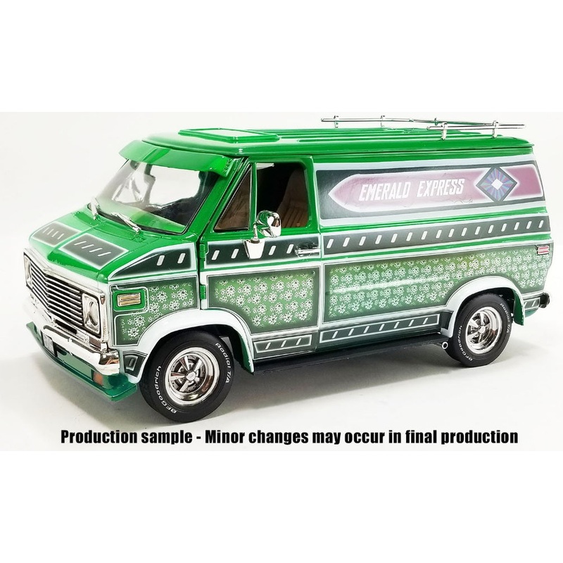 1/18 1974 Chevy G-Series Emerald Express