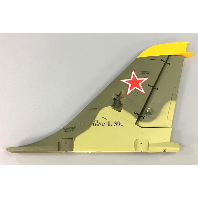 Freewing 80mm EDF L-39 Albatros Vertical Stabilizer - Camo