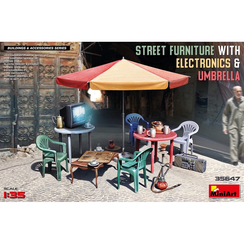 Miniart - 1/35 Street Furniture with Electronics & Umbrella