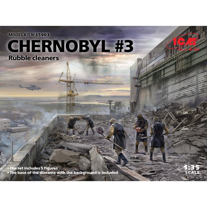 ICM - 1/35 Chernobyl #3 Rubble Cleaners
