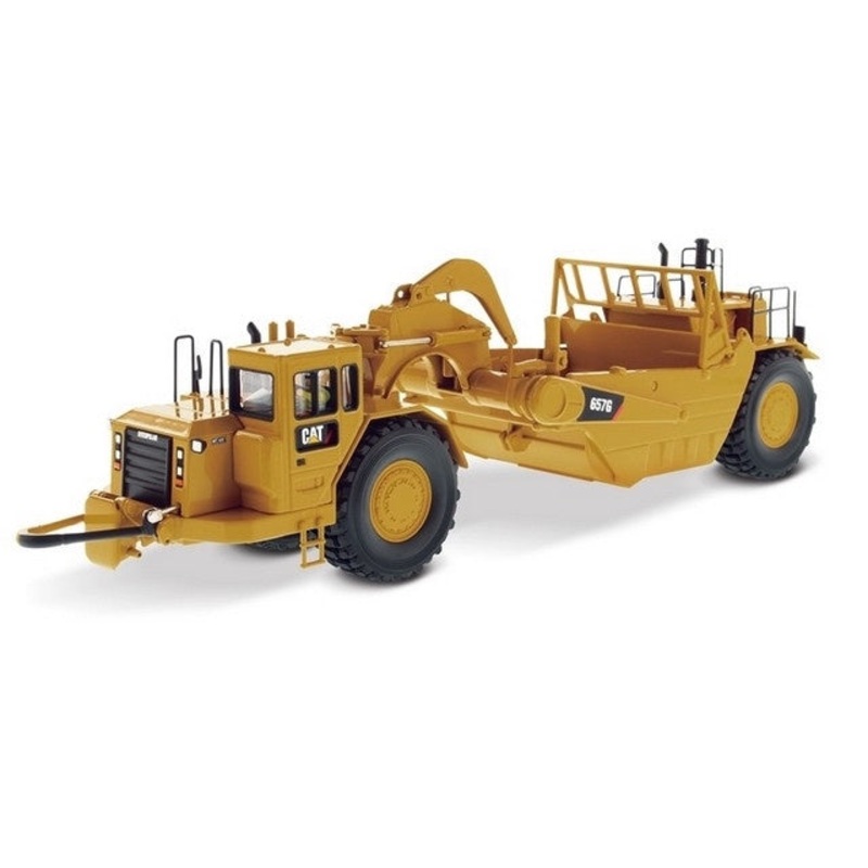 CAT/DM - 1/50 CAT 657G Wheel Tractor Scraper HL