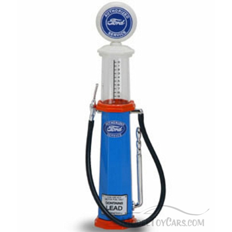 Yatming - 1/18 Gas Pump Ford Emblem Round