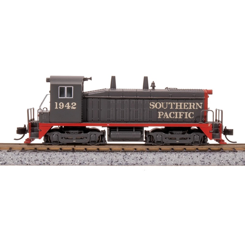 BLI 7498 N Scale EMD NW2 Diesel Southern Pacific 1942 Paragon4 DCC