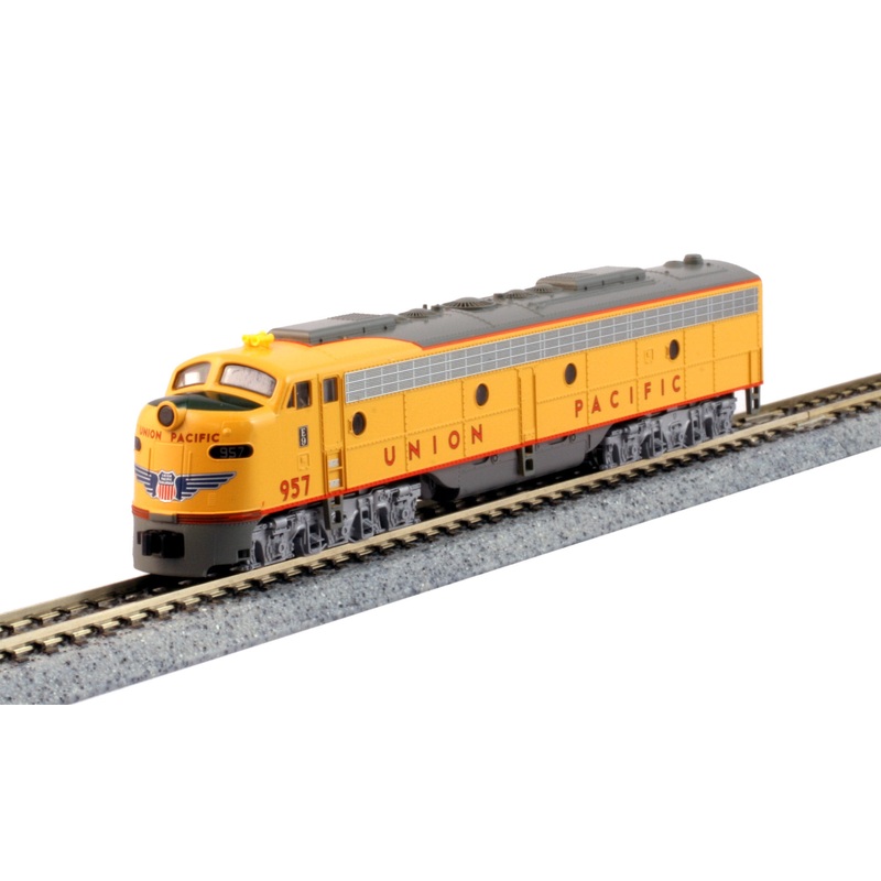 KATO 176-5324DCC N Scale EMD E8A Union Pacific UP 949 with DCC